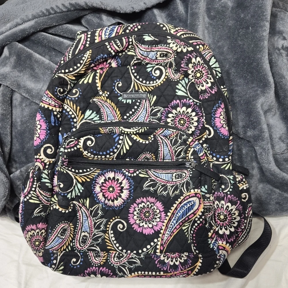 VERA BRADLEY Lighten Up Essential Backpack Bandana Swirl Pattern Computer Bag